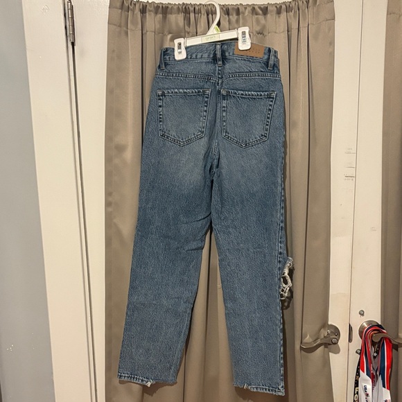PacSun Distressed Straight Leg Denim Jeans - Picture 3 of 4